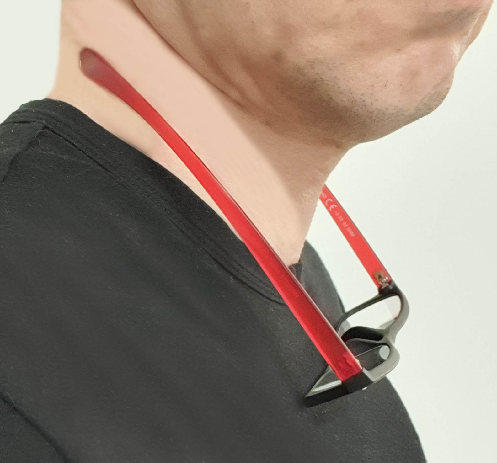 occhiali da lettura uomo donna girocollo collo vicino presbite autoreggenti neck specs
